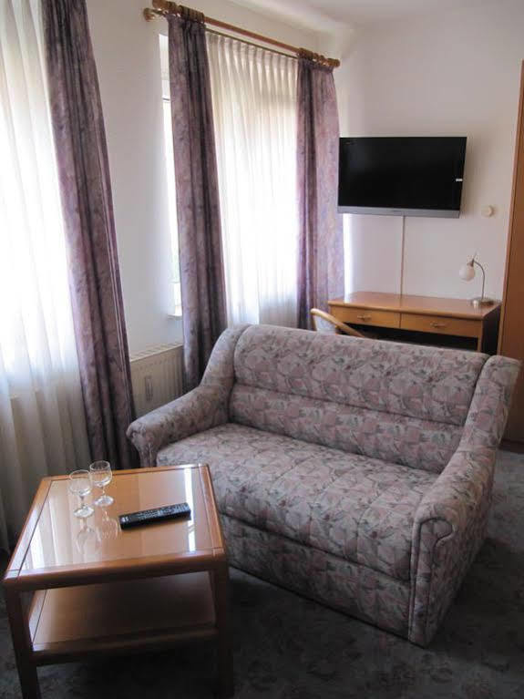 Hotel Am Markt Eckartsberga Exteriér fotografie